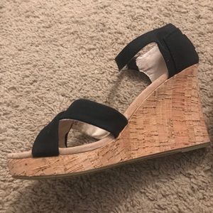 Black wedge Tom’s sandals. Size 7.5
